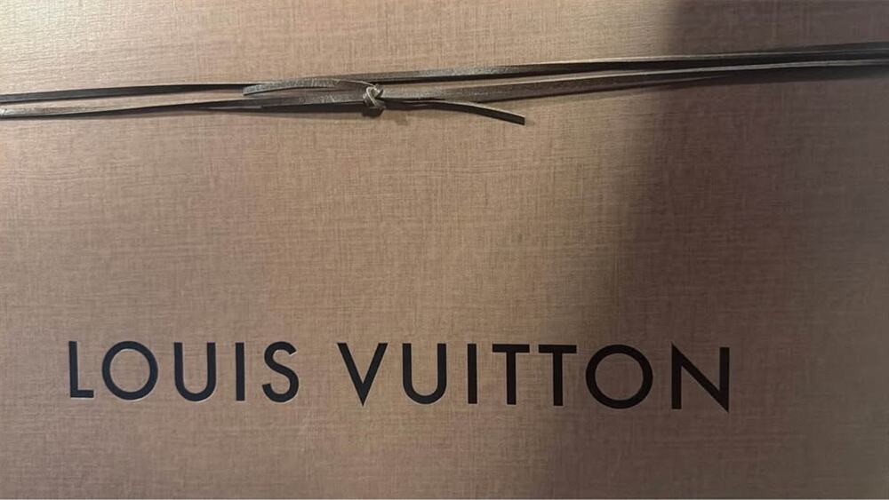 LARGE Authentic Louis Vuitton Gift Box